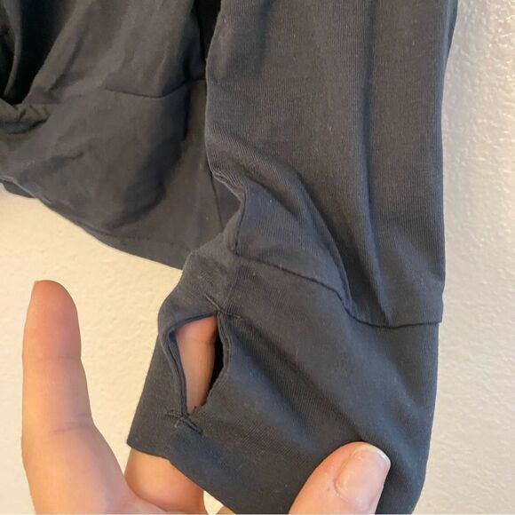 Zella girls black crewneck front twist stretchy long sleeve top L 10/12 NEW - Picture 7 of 10